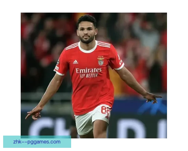 贡萨洛拉莫斯梅开二度助巴黎圣日耳曼主场击败对手 以精彩表现力压群雄